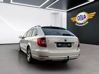 Gebraucht Skoda Superb Ambition 170 PS (125 kW) 2012 Weiß Kombi