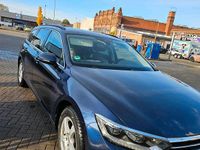 Gebraucht VW Passat 200 PS (147 kW) 2015 Blau Kombi