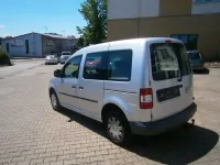 Gebraucht VW Caddy Team 105 PS (77 kW) 2010 Silber Van / Kleinbus