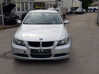 gebraucht BMW 318 E90 i Limousine 2. Hd