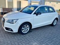 Gebraucht Audi A1 Attraction 86 PS (63 kW) 2013 Weiß Kleinwagen