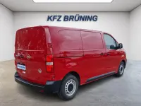 Gebraucht Opel Vivaro Edition 136 PS (100 kW) 2022 Rot Van / Kleinbus
