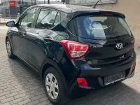 Gebraucht Hyundai i10 YES! 67 PS (49 kW) 2015 Schwarz Kleinwagen
