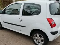 Gebraucht Renault Twingo 76 PS (55 kW) 2009 Weiß Kleinwagen