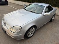 Gebraucht Mercedes SLK200 163 PS (119 kW) 2002 Silber Cabrio