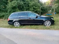 Gebraucht Mercedes C220 170 PS (125 kW) 2014 Schwarz Kombi