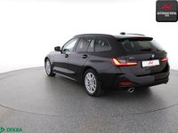 Gebraucht BMW 320e Shadowline 163 PS (119 kW) 2022 Schwarz ii Kombi