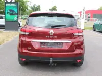 Gebraucht Renault Scenic E-Tech Intens 132 PS (97 kW) 2017 Kamesin rot Van / Kleinbus