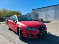 Second-hand Seat Exeo Style 120 CP (88 kW) 2011 Roșu Berlinǎ