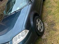 Second-hand VW Passat 131 CP (96 kW) 2004 Albastru Break