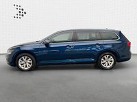 Gebraucht VW Passat Business 150 PS (110 kW) 2021 Aquamarinblau metallic Kombi