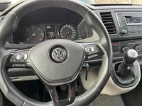 Gebraucht VW Transporter 114 PS (83 kW) 2017 Weiß Van