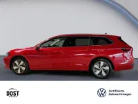 Gebraucht VW Passat Business 150 PS (110 kW) 2025 Rot Kombi