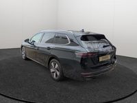 Gebraucht VW Passat Elegance 150 PS (110 kW) 2025 Grenadillschwarz metallic Kombi