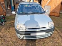 Gebraucht Renault Clio II 107 PS (78 kW) 1999 Silber Kleinwagen