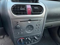 Gebraucht Opel Corsa Sport 90 PS (66 kW) 2001 Blau Kleinwagen