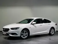 Gebraucht Opel Insignia Innovation 165 PS (121 kW) 2018 Weiß, abalone weiß Limousine