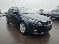 Gebraucht Peugeot 308 110 PS (80 kW) 2018 Blau Kleinwagen