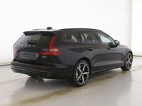 Gebraucht Volvo V60 Plus 398 PS (292 kW) 2025 Onyx black / metallic Kombi