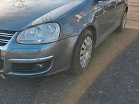 Second-hand VW Jetta 115 CP (84 kW) 2005 Gri Berlinǎ