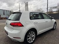 Gebraucht VW Golf VII Highline 150 PS (110 kW) 2017 Weiß Limousine