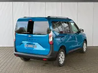Neu Ford Tourneo Courier Titanium 125 PS (91 kW) 2026 Blau metallic Van / Kleinbus