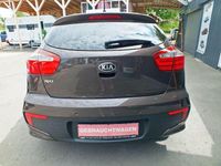 Gebraucht Kia Rio Platinum Edition 109 PS (80 kW) 2016 Limousine