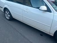 Gebraucht Ford Mondeo 140 PS (102 kW) 2006 Weiß Kombi