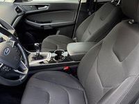 Gebraucht Ford S-MAX Titanium 160 PS (117 kW) 2018 Silber Van / Kleinbus