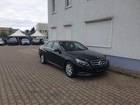 Gebraucht Mercedes E220 Avantgarde 170 PS (125 kW) 2015 Obsidianschwarz Limousine
