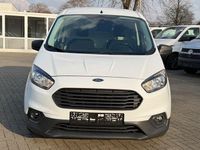 Gebraucht Ford Transit Trend 75 PS (55 kW) 2021 Frostweiß Van / Kleinbus