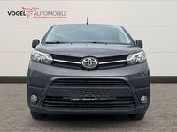 Gebraucht Toyota Proace Verso 150 PS (110 kW) 2017 Basaltgrau metallic Kombi