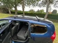 Gebraucht Dacia Lodgy Lauréate 102 PS (75 kW) 2016 Blau Van / Kleinbus