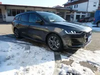 Gebraucht Ford Focus ST-Line X 155 PS (114 kW) 2024 Magneticgrau (metallic) Kombi