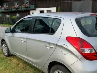 Gebraucht Hyundai i20 101 PS (74 kW) 2009 Silber Kleinwagen