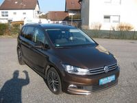 Gebraucht VW Touran Sound 116 PS (85 kW) 2018 Braun Van / Kleinbus
