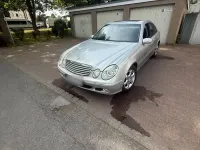 Occasion Mercedes E240 2004 Argent Berline