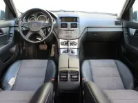 Gebraucht Mercedes C200 Avantgarde 184 PS (135 kW) 2011 Blau Limousine