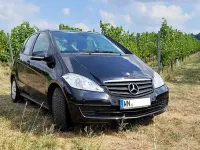 Gebraucht Mercedes A180 116 PS (85 kW) 2011 Schwarz Kleinwagen