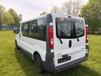 Second-hand Opel Vivaro 90 CP (66 kW) 2013 Alb Monovolum
