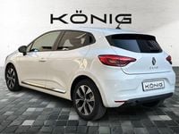 Gebraucht Renault Clio V Evolution 67 PS (49 kW) 2023 Weiß Limousine