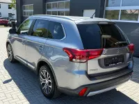 Begagnad Mitsubishi Outlander Plus 150 HK (110 kW) 2016 Grå SUV