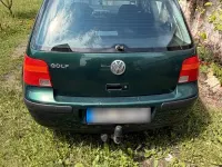 Gebraucht VW Golf III 75 PS (55 kW) 1999 Grün Kleinwagen