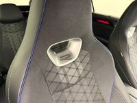 Gebraucht VW Passat R-line 272 PS (200 kW) 2025 Schwarz Kombi