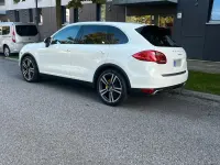 Gebraucht Porsche Cayenne S 400 PS (294 kW) 2011 Weiß SUV