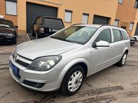 Gebraucht Opel Astra Edition 125 PS (91 kW) 2005 Silber Kombi
