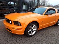 Gebraucht Ford Mustang GT 305 PS (224 kW) 2008 Orange