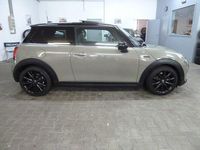 Gebraucht Mini Cooper 136 PS (100 kW) 2019 Grau Kleinwagen