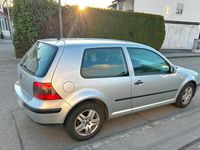 Gebraucht VW Golf IV 75 PS (55 kW) 2001 Silber Kleinwagen
