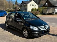 Gebraucht Mercedes B180 116 PS (85 kW) 2011 Schwarz Van / Kleinbus